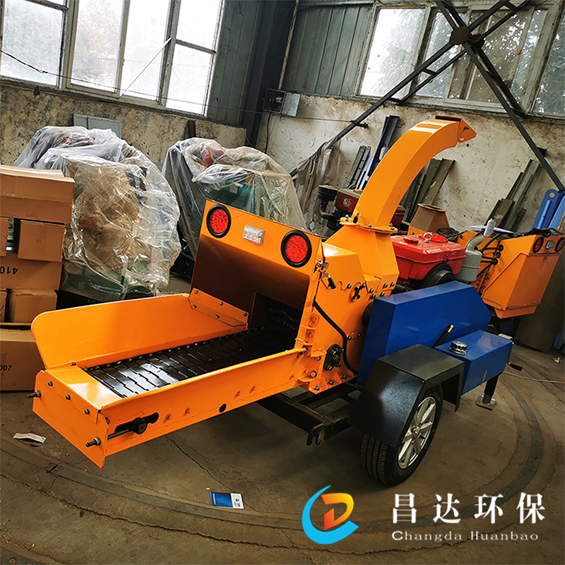 1618672387202281.jpg 帶傳送帶小型樹枝粉碎機主圖1.jpg